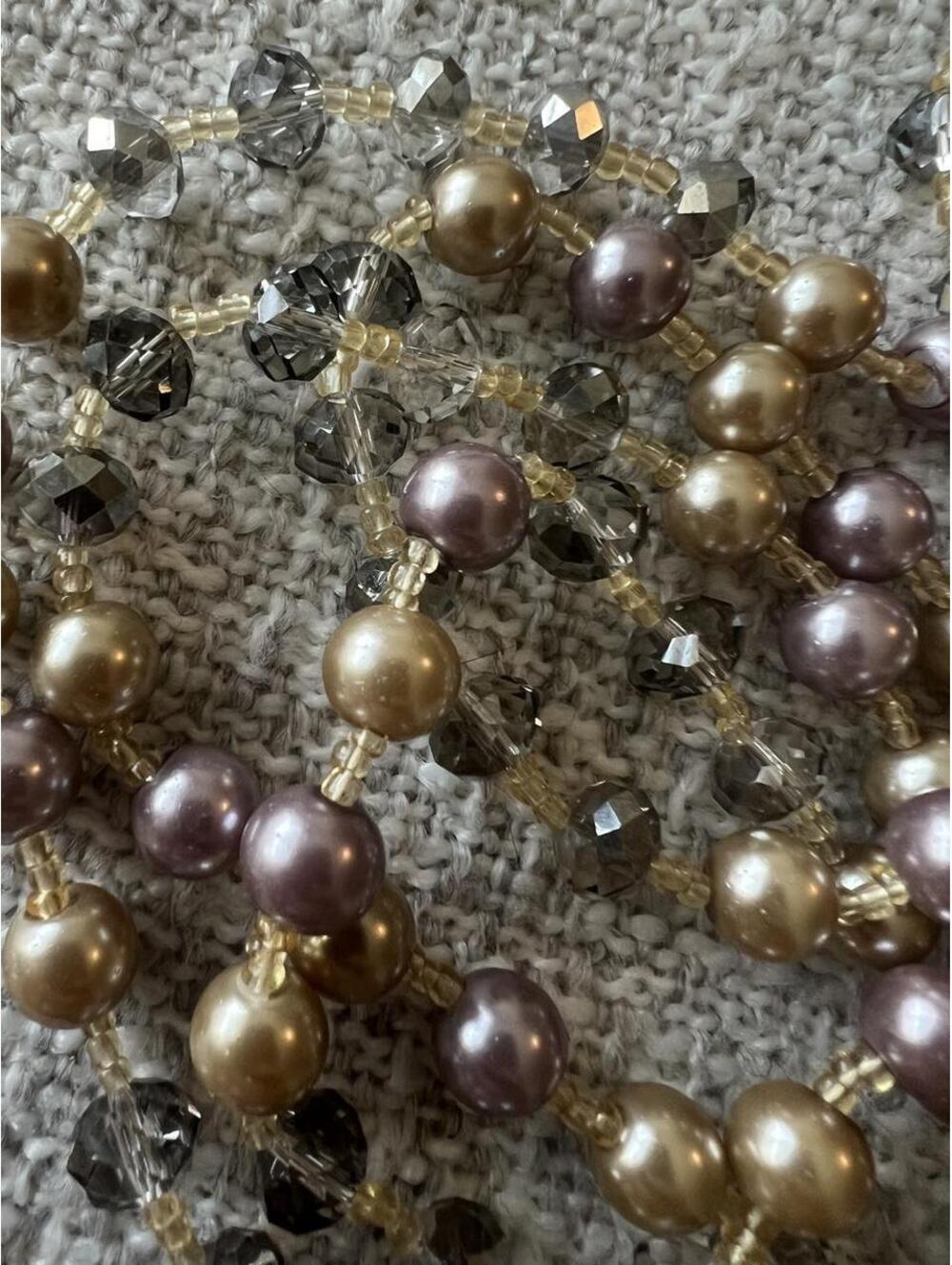 Flapper Style Strand Necklace - Picture 3 of 6